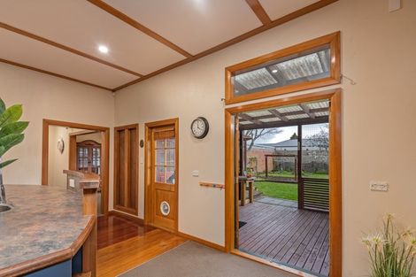 Photo of property in 298 Ruahine Street, Terrace End, Palmerston North, 4410