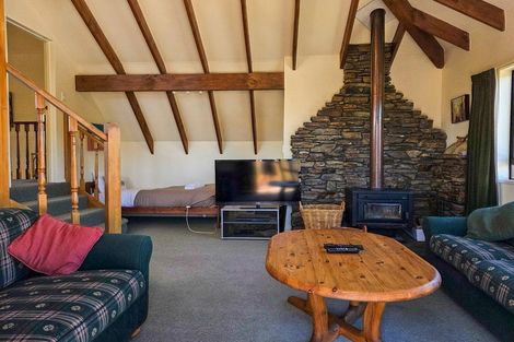 Photo of property in 1 Burnett Place, Lake Tekapo, 7999