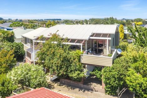 Photo of property in 5 Grey Street, College Estate, Whanganui, 4500