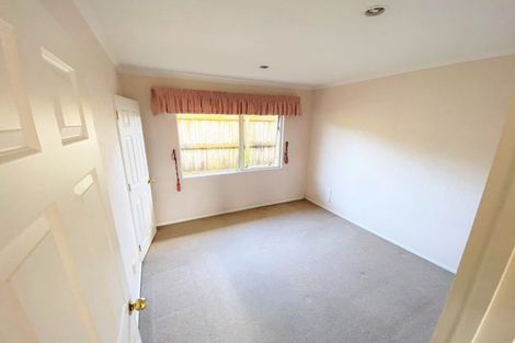 Photo of property in 22 Nuneaton Drive, Flat Bush, Auckland, 2019