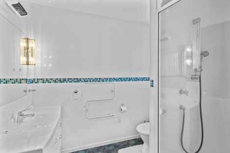 Photo of property in 115 Kitchener Street, Gore, 9710