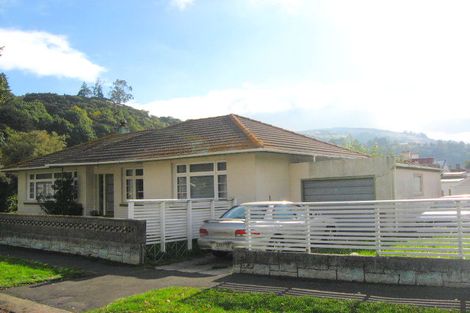 Photo of property in 7 Glendining Avenue, North East Valley, Dunedin, 9010