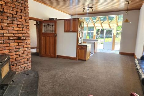 Photo of property in 17-19 Kilgour Road, Greymouth, 7805