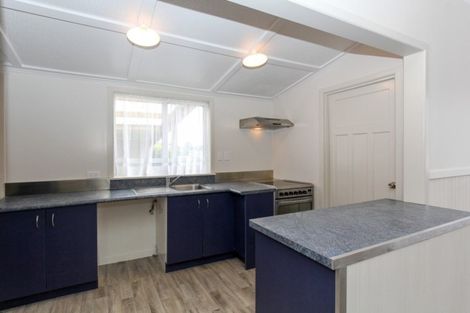 Photo of property in 98 Centennial Avenue, Waitara, 4320