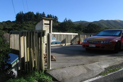 Photo of property in 105 Cluny Road, Plimmerton, Porirua, 5026