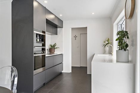 Photo of property in 34 Park Road, Carterton, 5713