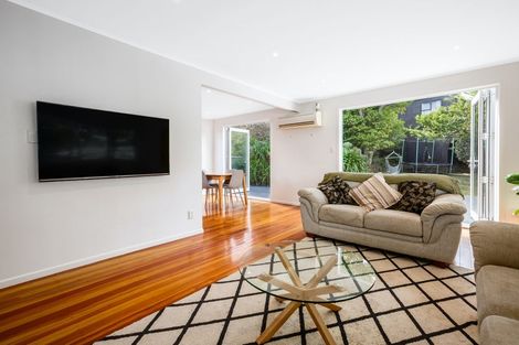 Photo of property in 5 Spey Place, Papakowhai, Porirua, 5024