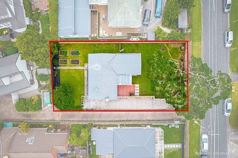 Photo of property in 10 West Lynn Road, Titirangi, Auckland, 0604