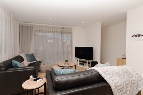 Photo of property in 23 Cessna Crescent, Mangere, Auckland, 2022