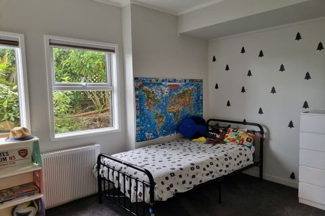 Photo of property in 53 Rangoon Street, Khandallah, Wellington, 6035