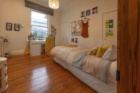 Photo of property in 17 Wilton Road, Wadestown, Wellington, 6012