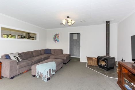 Photo of property in 142 Awai Road, Tarurutangi, New Plymouth, 4372