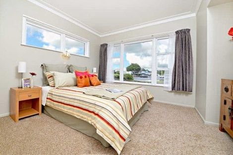 Photo of property in 141 Ridge Road, Howick, Auckland, 2014