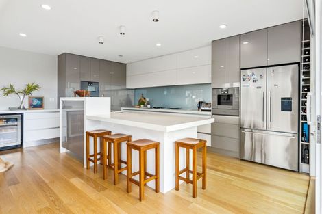 Photo of property in 14 Remuremu Street, Long Bay, Auckland, 0630