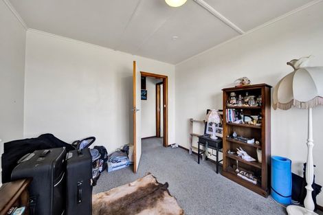 Photo of property in 28 Waihi Road, Hawera, 4610