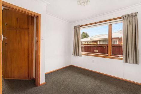 Photo of property in 1/301 Wairakei Road, Bryndwr, Christchurch, 8053