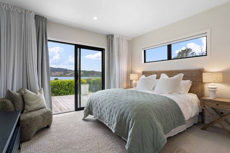 Photo of property in 34 North Ridge Drive, Pauanui, 3579