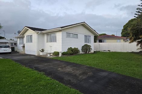 Photo of property in 3 Casuarina Road, Half Moon Bay, Auckland, 2012