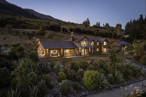 Photo of property in 1147b Lake Hawea-albert Town Road, Albert Town, Wanaka, 9382