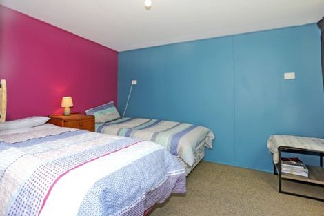 Photo of property in 21 Omokoroa Road, Omokoroa, 3114