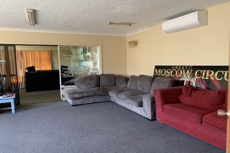 Photo of property in 429 Avonhead Road, Avonhead, Christchurch, 8042