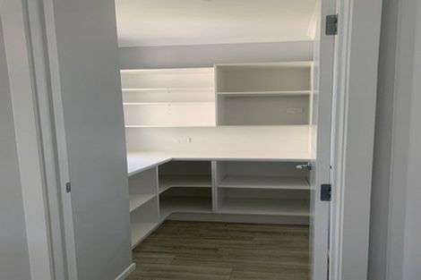 Photo of property in 17 Moira Close, Welcome Bay, Tauranga, 3175