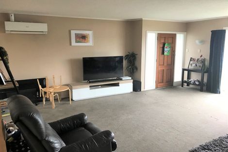 Photo of property in 91 Collins Road, Melville, Hamilton, 3206