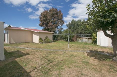 Photo of property in 25 Carisbrooke Street, Aranui, Christchurch, 8061