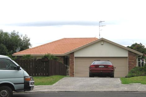 Photo of property in 51 Patts Avenue, Glendene, Auckland, 0602