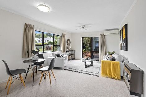 Photo of property in 29b Hinau Street, Tawa, Wellington, 5028