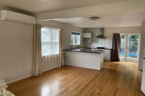 Photo of property in 15 James Street, Glenfield, Auckland, 0629