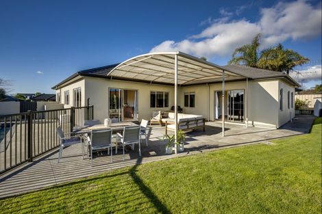 Photo of property in 4 Russell Robertson Drive, Havelock North, 4130