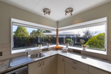 Photo of property in 9 Delta Place, Milson, Palmerston North, 4414