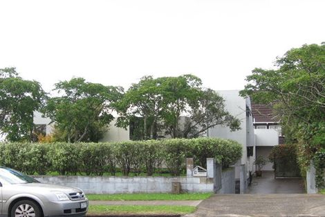 Photo of property in 9 William Bryan Drive, Half Moon Bay, Auckland, 2012
