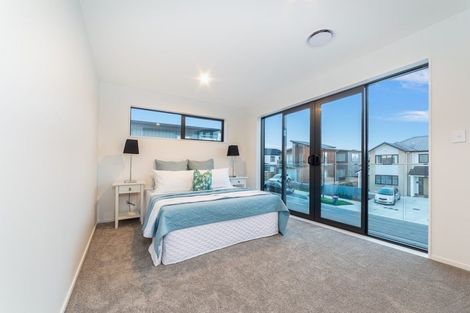 Photo of property in 15 Kearns Drive, Hobsonville, Auckland, 0616