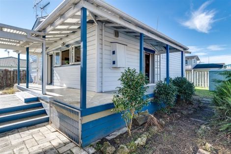 Photo of property in 23a Moeller Street, Taradale, Napier, 4112