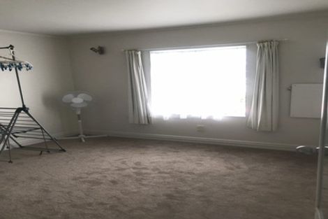 Photo of property in 1/28 Rewarewa Road, Te Atatu Peninsula, Auckland, 0610