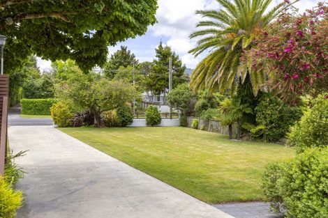 Photo of property in 29 Tamatea Road, Taupo, 3330