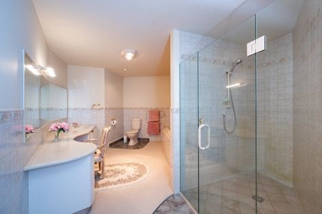 Photo of property in 26 Tauroa Road, Havelock North, 4130