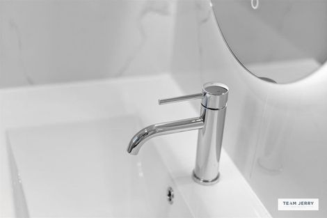 Photo of property in 30 Whare Kauri Road, Papakura, 2110