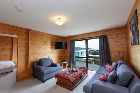 Photo of property in 13 Pine Ridge Terrace, Waikanae Beach, Waikanae, 5036