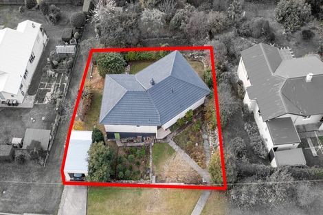 Photo of property in 34 Branxholm Street, Roxburgh, 9500