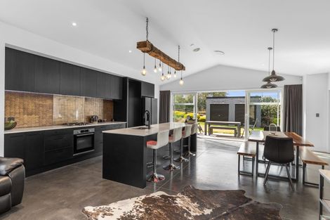 Photo of property in 13 Tari Road, Pukeatua, 3880