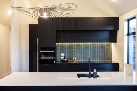 Photo of property in 112 Paparoa Street, Papanui, Christchurch, 8053