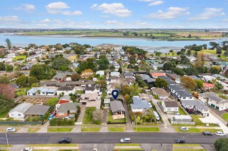 Photo of property in 1/6 Mcleod Road, Weymouth, Auckland, 2103