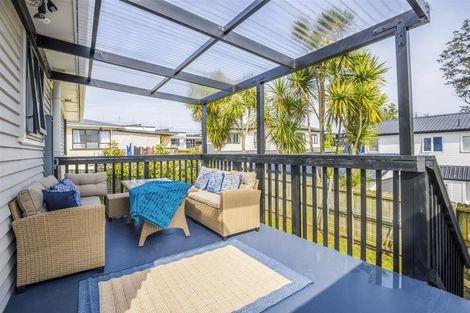 Photo of property in 6 Mclean Avenue, Papatoetoe, Auckland, 2025