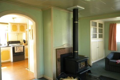 Photo of property in 50 Moorhouse Street, Ross, 7812