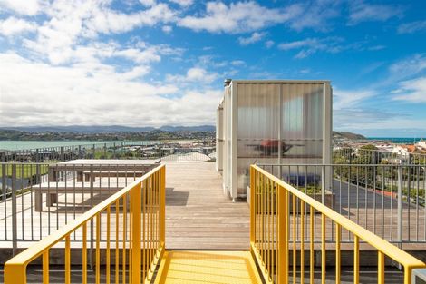 Photo of property in 6 Crawford Road, Kilbirnie, Wellington, 6022