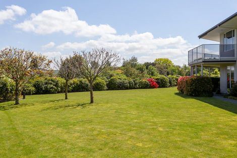 Photo of property in 19 Magnolia Rise, Waipahihi, Taupo, 3330