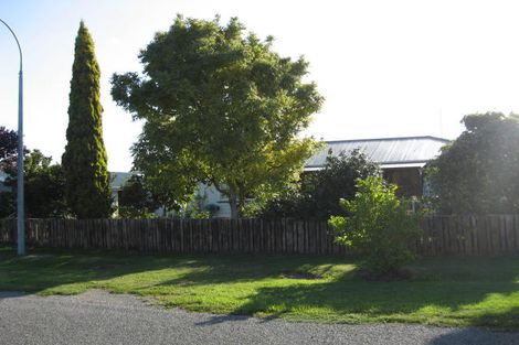 Photo of property in 1 Jackson Street, Darfield, 7510